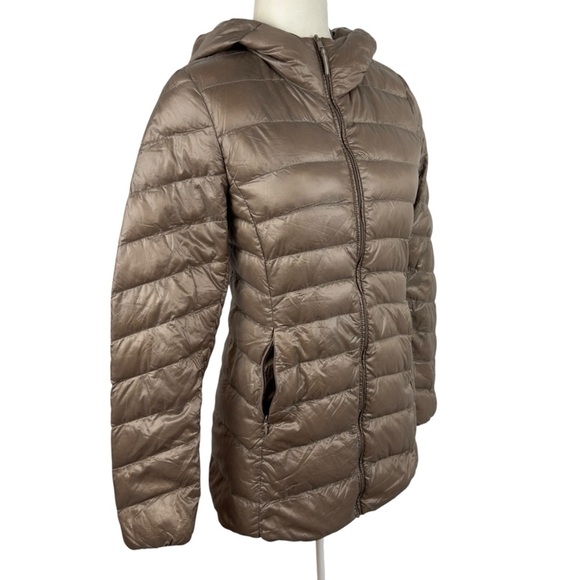 Uniqlo Waterproof Ultralight Feather Down Hooded Puffer Jacket 139037 Quilt XS - Picture 9 of 16